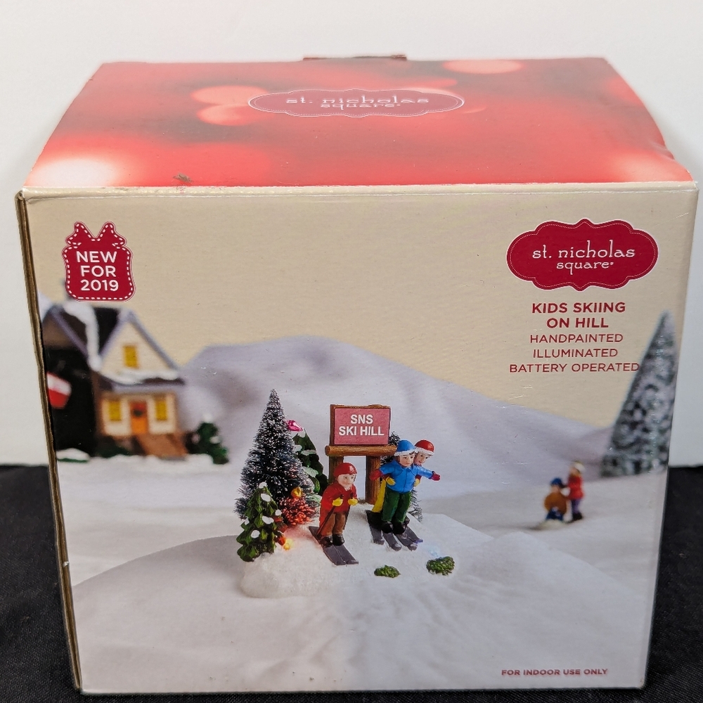 St. Nicholas Square Kids Skiing on Hill Decor
